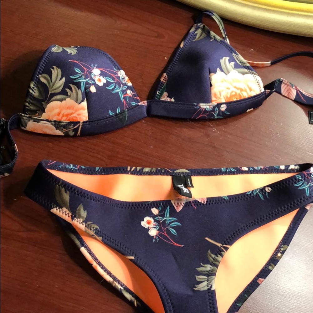 Triangl bikini